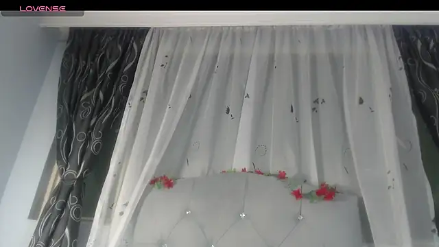 Snapshot of Victoria_Founta1 chatting on 19, 7, 2026 Victoria Founta1 online show from 19, 7, 2026