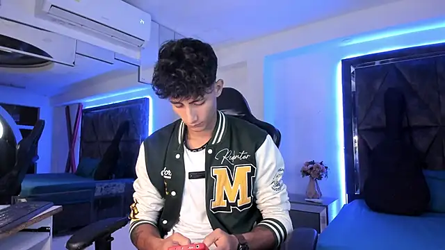 MaxiimoRomano  online show from 31, 3, 2026