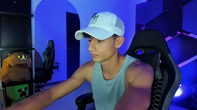 MaxiimoRomano  online show from 25, 6, 2026