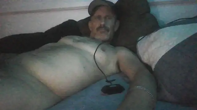 Snapshot of woddy87 chatting on 27, 5, 2026 woddy87 online show from 27, 5, 2026