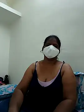Snapshot of tamil_manjalmaami chatting on 2, 5, 2026 tamil manjalmaami online show from 2, 5, 2026