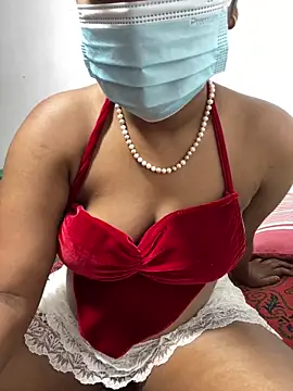 Snapshot of honeyi_babe chatting on 20, 6, 2026 honeyi babe online show from 20, 6, 2026