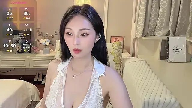 Snapshot of KCYE-CC chatting on 23, 7, 2026 KCYE-CC online show from 23, 7, 2026