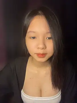 Snapshot of Link-mii chatting on 9, 7, 2026 Link-mii online show from 9, 7, 2026