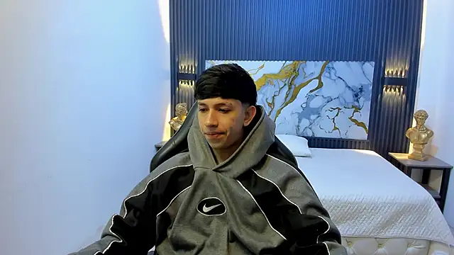 AdrianFranko online show from 4, 5, 2026