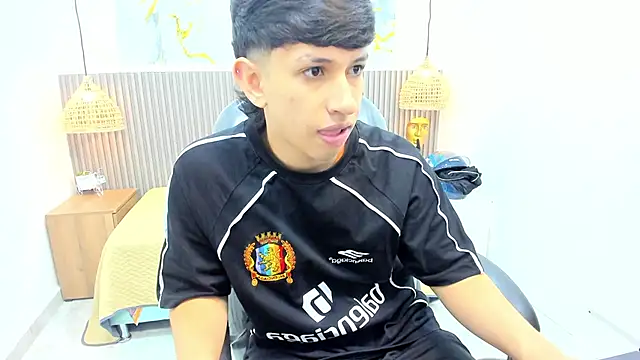 Snapshot of AdrianFranko chatting on 16, 6, 2026 AdrianFranko online show from 16, 6, 2026