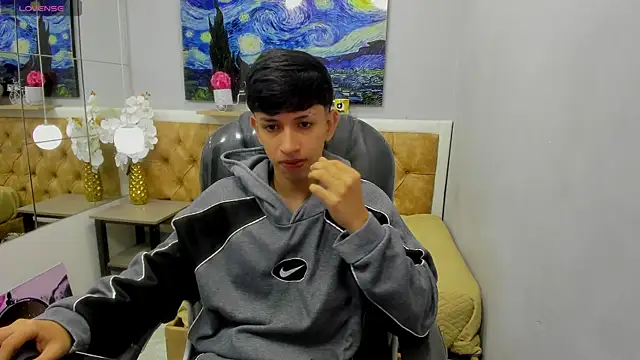 Snapshot of AdrianFranko chatting on 28, 7, 2026 AdrianFranko online show from 28, 7, 2026