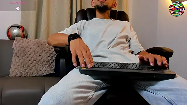 Steban silv online show from 15, 6, 2026