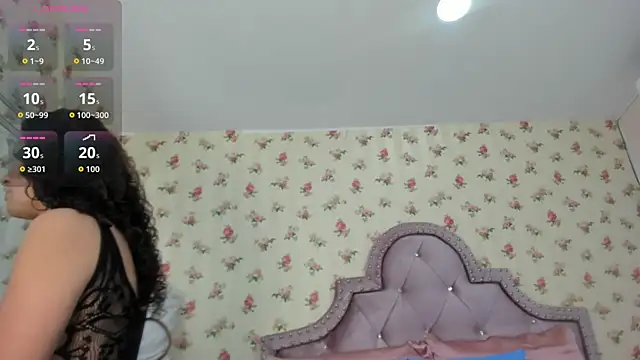 Snapshot of crystal_watson0 chatting on 9, 6, 2026 crystal watson0 online show from 9, 6, 2026