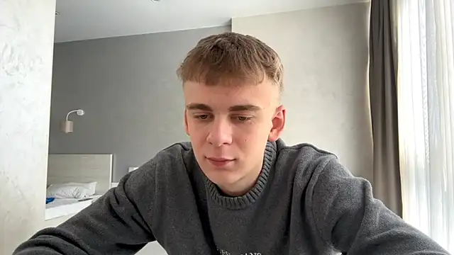 Snapshot of SoloFury chatting on 5, 4, 2026 SoloFury online show from 5, 4, 2026