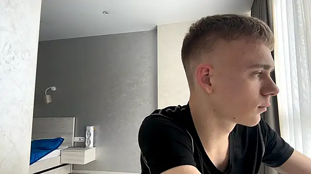 Snapshot of SoloFury chatting on 2, 5, 2026 SoloFury online show from 2, 5, 2026