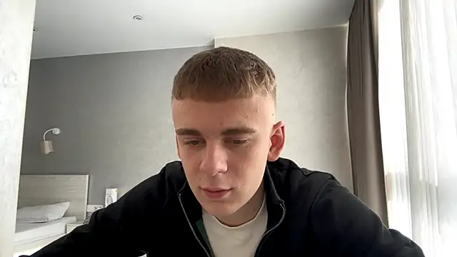 Snapshot of SoloFury chatting on 5, 5, 2026 SoloFury online show from 5, 5, 2026