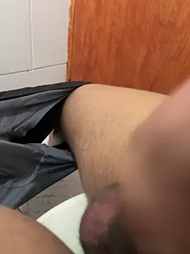 Snapshot of gus_haha chatting on 22, 3, 2026 gus haha online show from 22, 3, 2026