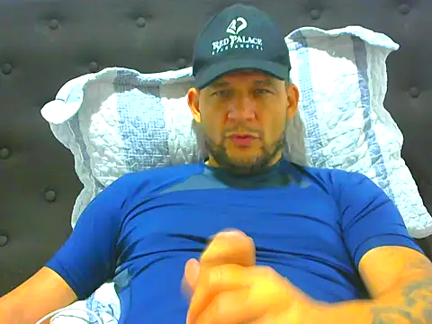 Snapshot of altenori chatting on 13, 5, 2026 altenori online show from 13, 5, 2026