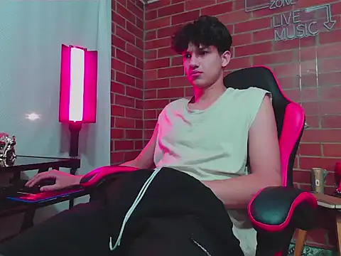 Kurtt   online show from 12, 4, 2026