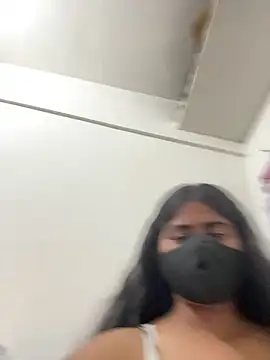 sexy-riyaa43 online show from 27, 3, 2026