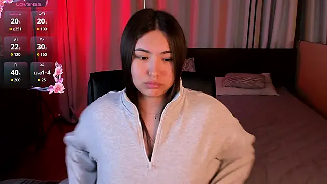 Snapshot of IceIcebabe_ chatting on 23, 5, 2026 IceIcebabe online show from 23, 5, 2026