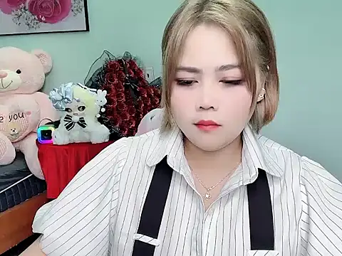 Nhanlu009 online show from 24, 4, 2026