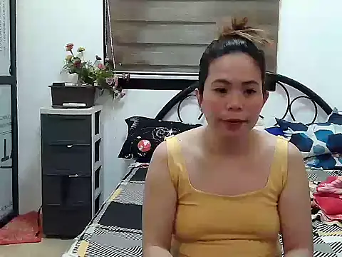 Snapshot of sweetciendy chatting on 3, 4, 2026 sweetciendy online show from 3, 4, 2026