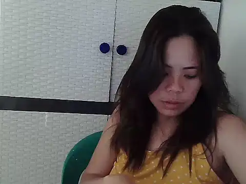 Snapshot of sweetciendy chatting on 14, 5, 2026 sweetciendy online show from 14, 5, 2026