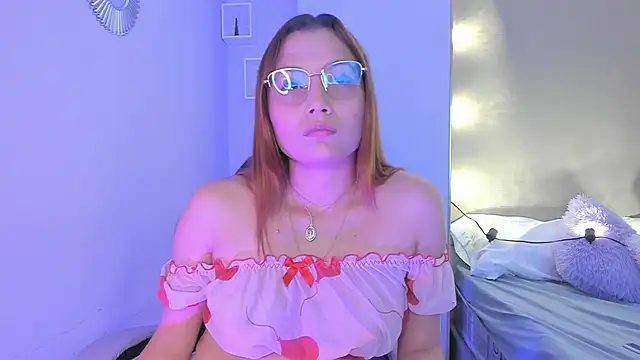 Snapshot of Littletammy4u chatting on 13, 4, 2026 Littletammy4u online show from 13, 4, 2026