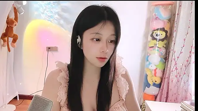 Snapshot of QQ-7890 chatting on 14, 4, 2026 QQ-7890 online show from 14, 4, 2026