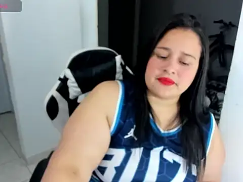 Snapshot of Atenea_19_ chatting on 22, 4, 2026 Atenea 19 online show from 22, 4, 2026
