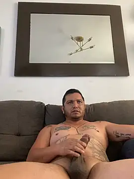 Snapshot of HOTB0Y18 chatting on 28, 3, 2026 HOTB0Y18 online show from 28, 3, 2026