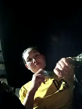 Snapshot of Meo-concute chatting on 20, 3, 2026 Meo-concute online show from 20, 3, 2026