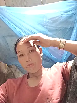 Snapshot of Meo-concute chatting on 2, 4, 2026 Meo-concute online show from 2, 4, 2026