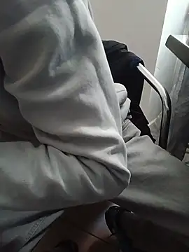 Snapshot of Skinboy06 chatting on 31, 3, 2026 Skinboy06 online show from 31, 3, 2026