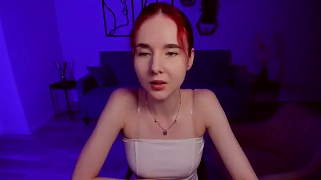Snapshot of MarilynFire chatting on 19, 6, 2026 MarilynFire online show from 19, 6, 2026