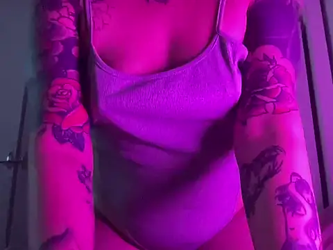 Cherrybabyxxx online show from 3, 4, 2026