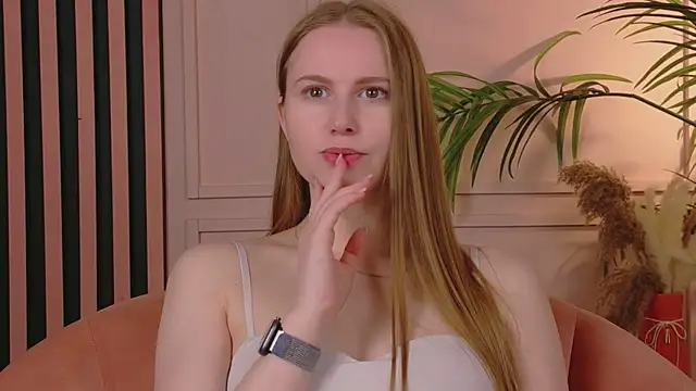 Snapshot of Lover_Daisy_ chatting on 13, 5, 2026 Lover Daisy online show from 13, 5, 2026