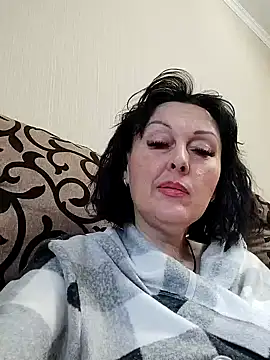 Snapshot of HelgaDennis chatting on 10, 5, 2026 HelgaDennis online show from 10, 5, 2026
