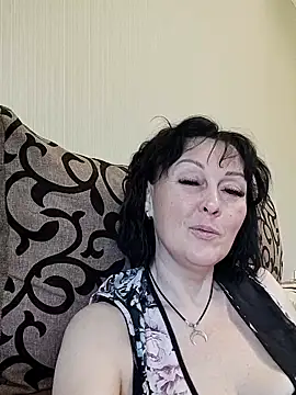 Snapshot of HelgaDennis chatting on 16, 5, 2026 HelgaDennis online show from 16, 5, 2026