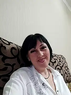 Snapshot of HelgaDennis chatting on 10, 7, 2026 HelgaDennis online show from 10, 7, 2026