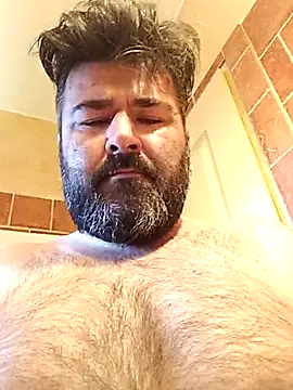 Snapshot of rolly2026 chatting on 27, 4, 2026 rolly2026 online show from 27, 4, 2026