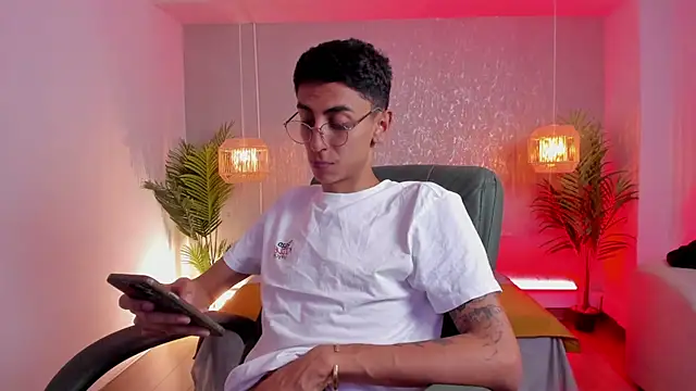 Snapshot of Gio_carangi chatting on 21, 3, 2026 Gio carangi online show from 21, 3, 2026