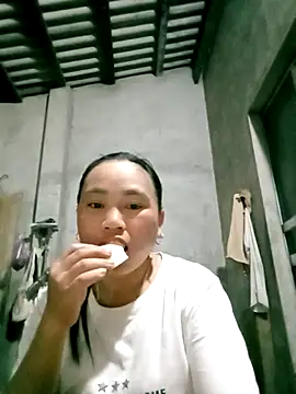 Snapshot of TIA-TIA20 chatting on 6, 4, 2026 TIA-TIA20 online show from 6, 4, 2026