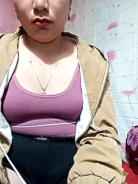 Snapshot of Hena__ chatting on 26, 4, 2026 Hena online show from 26, 4, 2026
