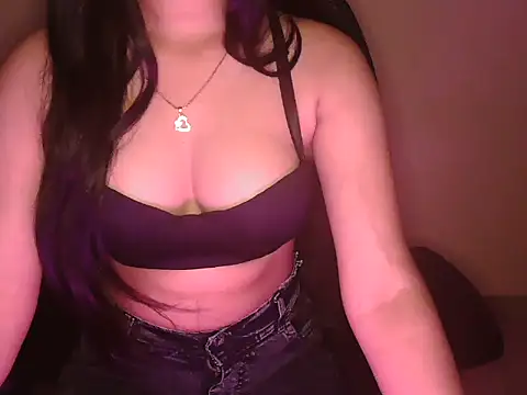 Snapshot of urvashi_rai chatting on 12, 5, 2026 urvashi rai online show from 12, 5, 2026