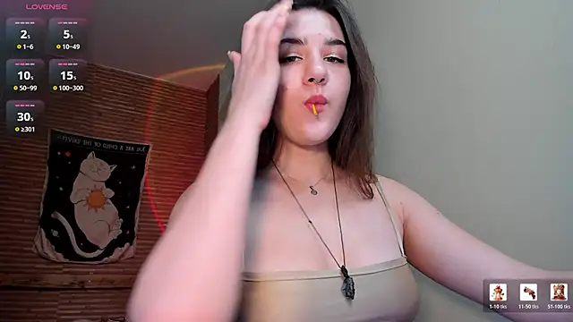 Snapshot of Elly__Green chatting on 22, 4, 2026 Elly Green online show from 22, 4, 2026