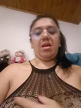 Snapshot of Mielx chatting on 3, 4, 2026 Mielx online show from 3, 4, 2026