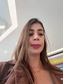 Snapshot of zelyramonvielly chatting on 17, 6, 2026 zelyramonvielly online show from 17, 6, 2026