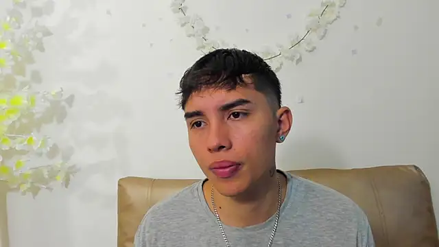 Fher rivers1 online show from 22, 4, 2026