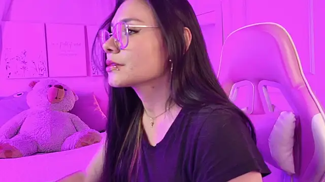 daenerysbm online show from 25, 3, 2026