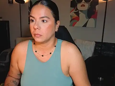 Snapshot of HannaJonns chatting on 12, 7, 2026 HannaJonns online show from 12, 7, 2026