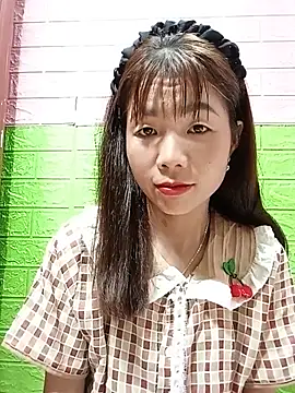 Snapshot of AmyLinee01 chatting on 18, 6, 2026 AmyLinee01 online show from 18, 6, 2026