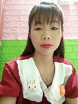Snapshot of AmyLinee01 chatting on 7, 7, 2026 AmyLinee01 online show from 7, 7, 2026